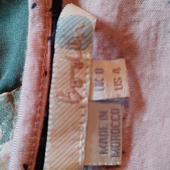 Boden pink peasant style top size 4 - Picture 4 of 5